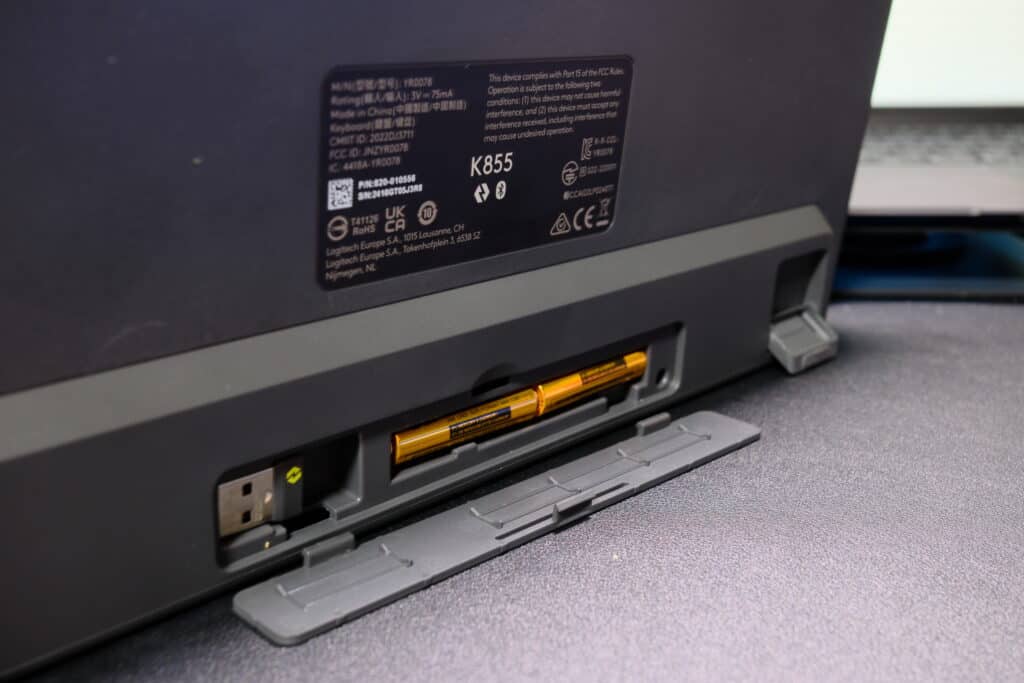 Logicool Signature K855 電池